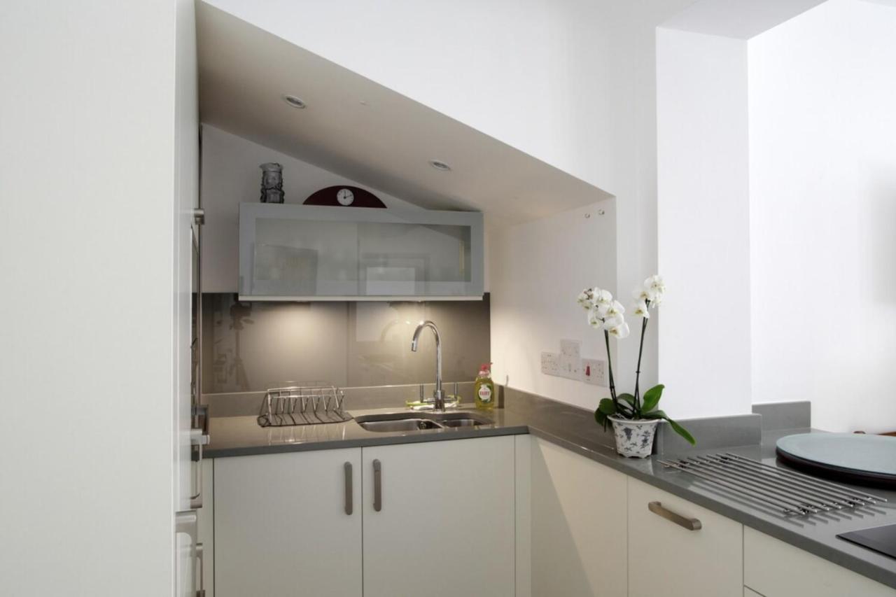 Apartamento Quiet Ground Floor Mews Flat And Parking Edimburgo Exterior foto